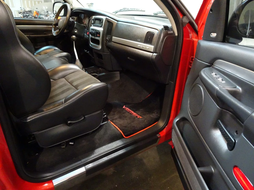 2005 Dodge Ram SRT-10 3rd Gen - Image 30 of 31