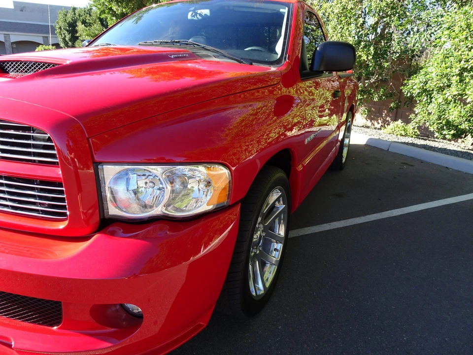 2005 Dodge Ram SRT-10 3rd Gen - Image 25 of 31