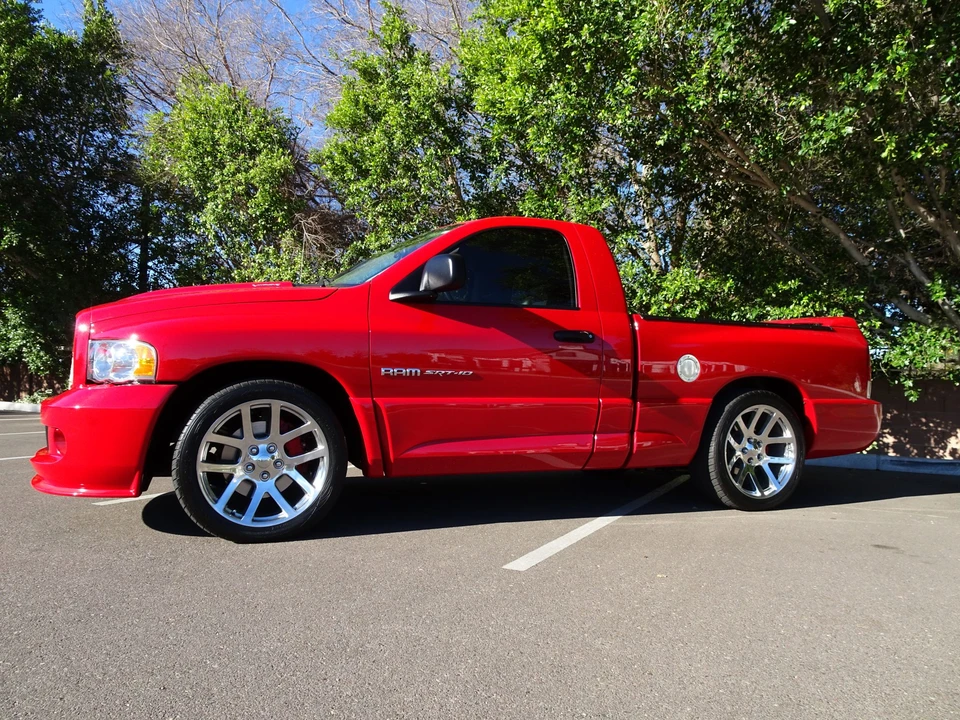 2005 Dodge Ram SRT-10 3rd Gen - Image 15 of 31