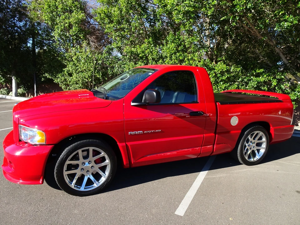 2005 Dodge Ram SRT-10 3rd Gen - Image 14 of 31
