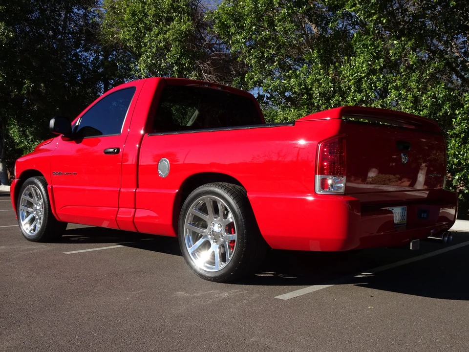 2005 Dodge Ram SRT-10 3rd Gen - Image 16 of 31