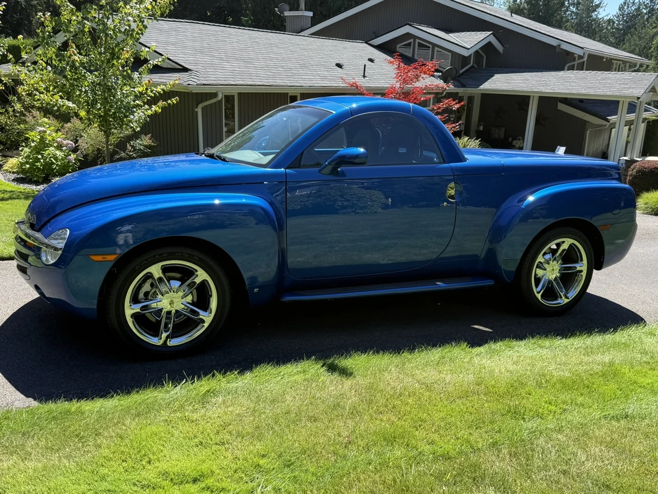 2006 Chevrolet SSR - Image 9 of 31