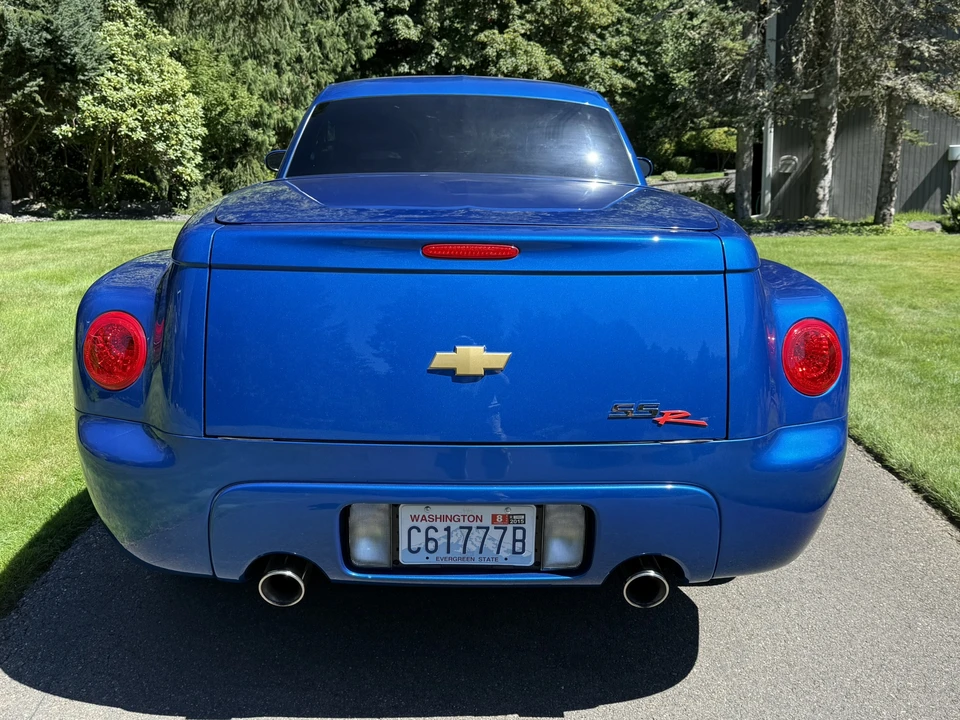 2006 Chevrolet SSR - Image 17 of 31