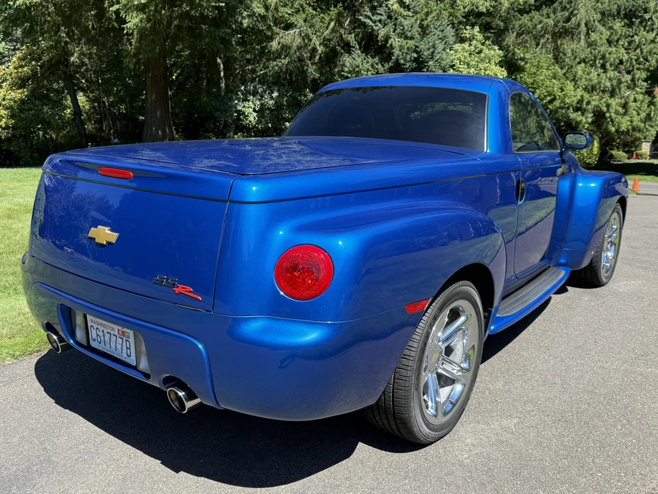 2006 Chevrolet SSR - Image 20 of 31