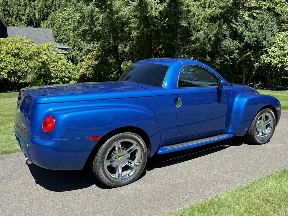 2006 Chevrolet SSR - Image 21 of 31