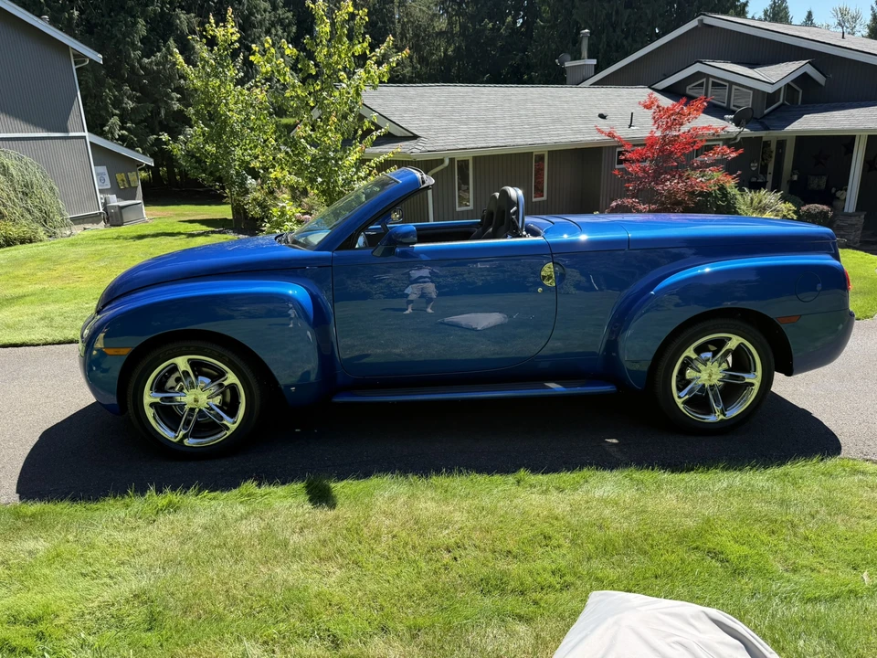2006 Chevrolet SSR - Image 24 of 31