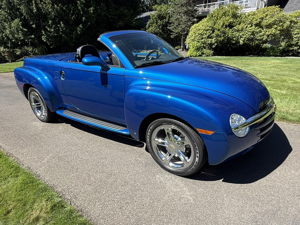 2006 Chevrolet SSR - Image 29 of 31