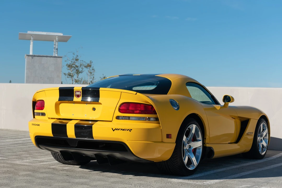 2006 Dodge Viper 3rd Gen - Image 9 of 31