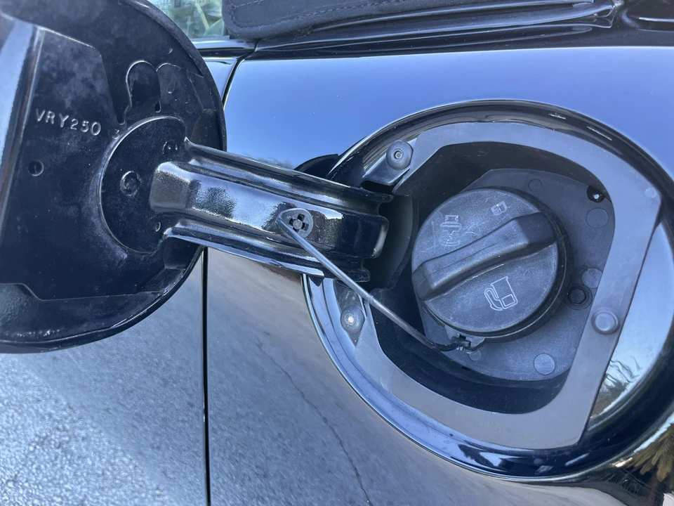 2006 Pontiac Solstice - Image 20 of 31