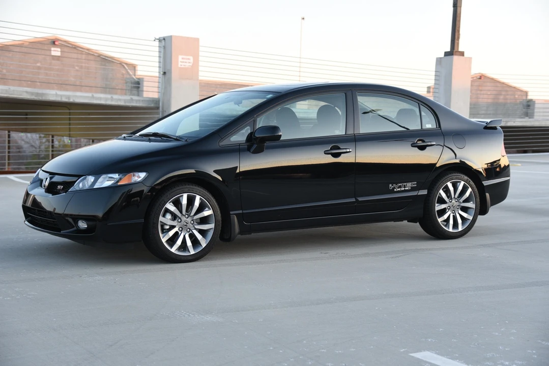 2009 Honda Civic Si 8th Gen - Image 3 of 31