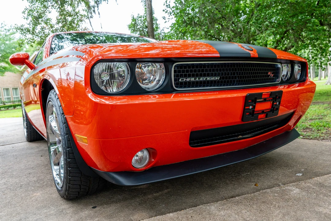 2010 Dodge Challenger 3rd Gen - Image 21 of 31