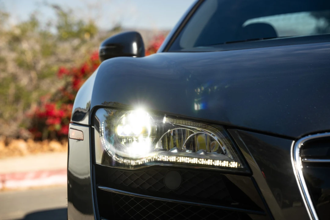 2012 Audi 42 R8 - Image 15 of 31