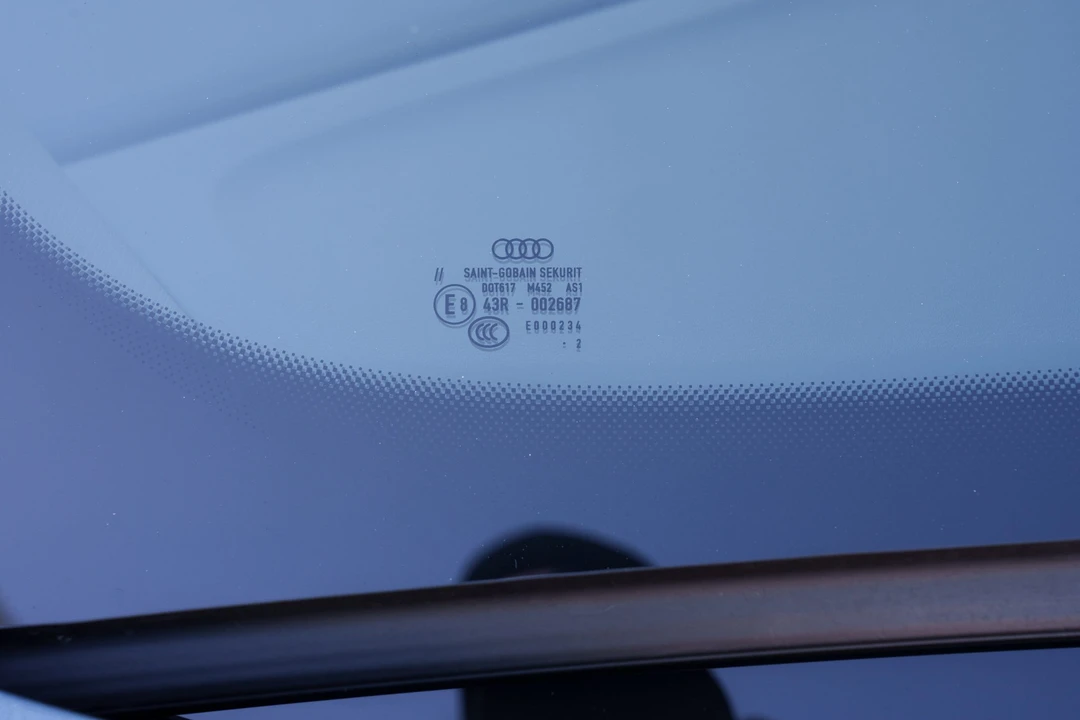 2012 Audi 42 R8 - Image 30 of 31