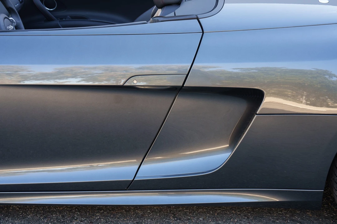 2012 Audi 42 R8 - Image 22 of 31