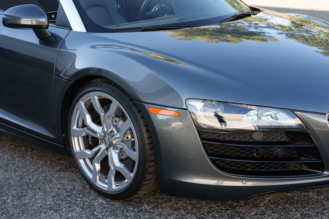 2012 Audi 42 R8 - Image 23 of 31