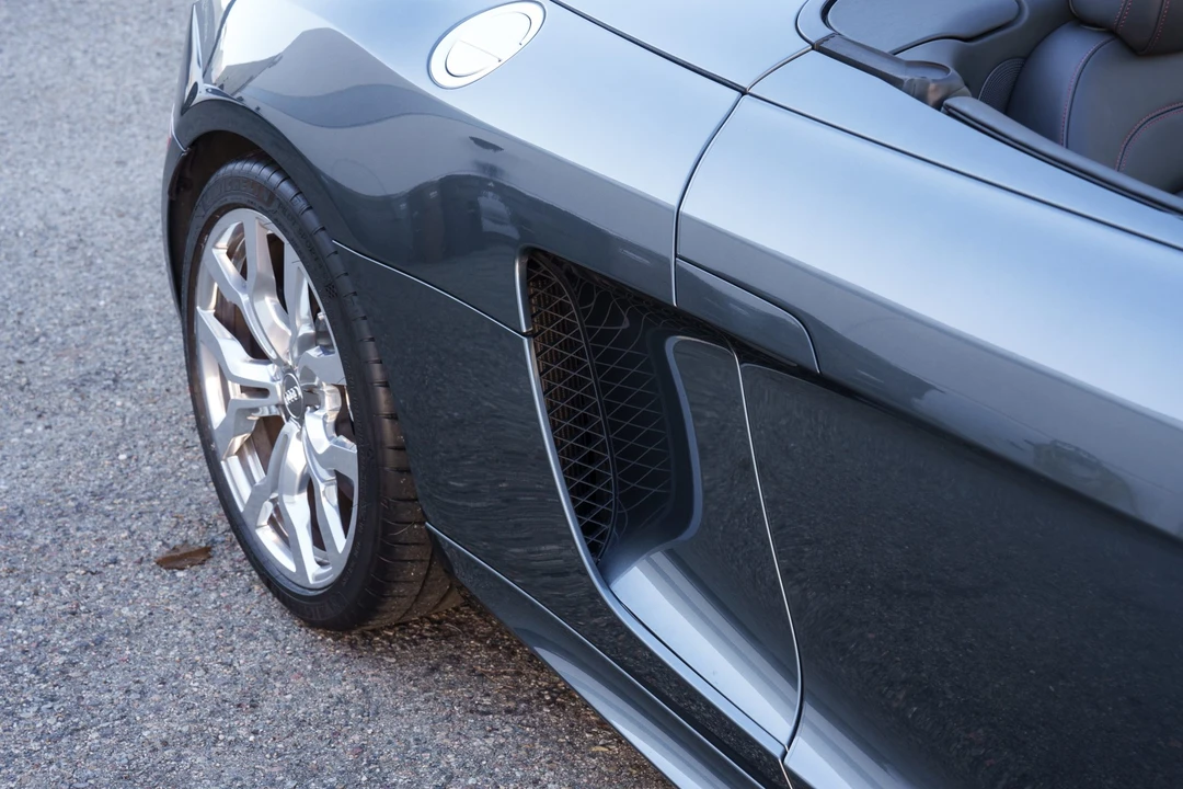 2012 Audi 42 R8 - Image 25 of 31