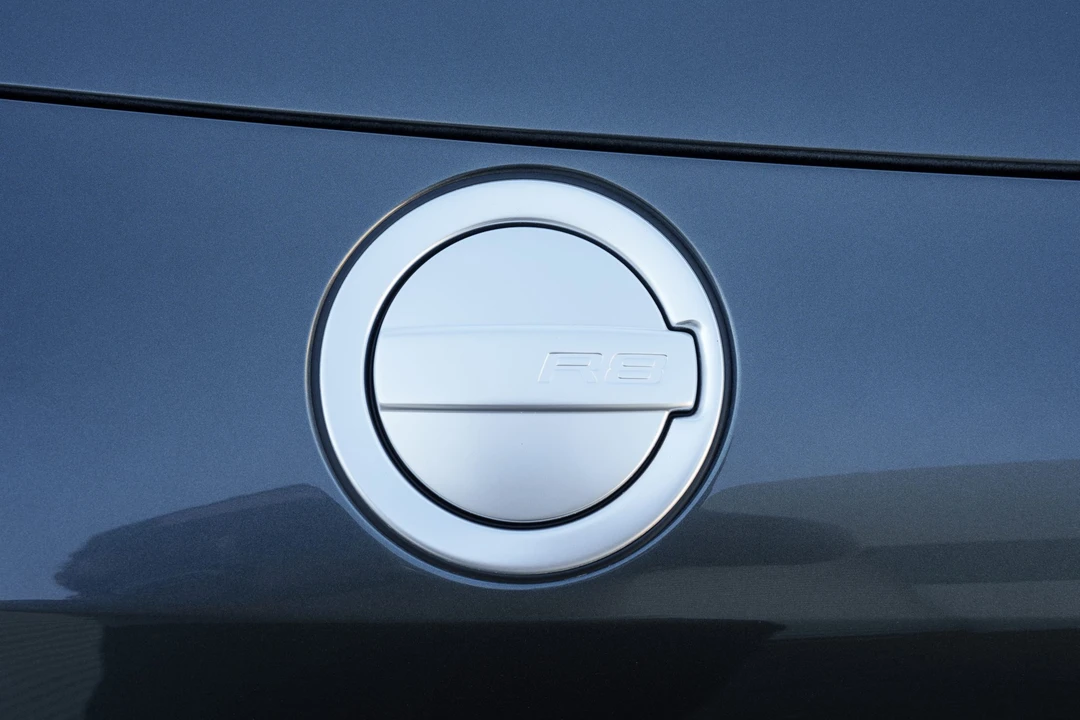 2012 Audi 42 R8 - Image 27 of 31