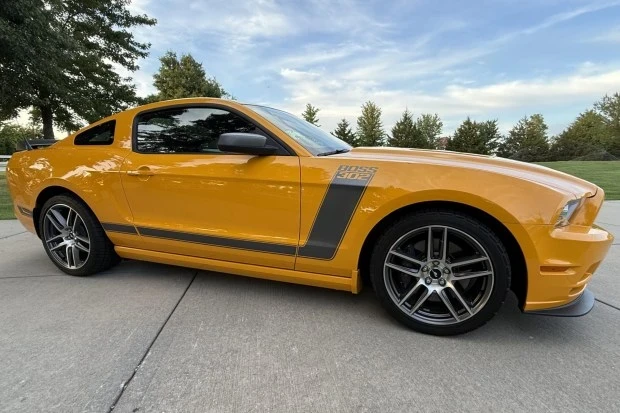 2013 Ford S197 Mustang - Image 3 of 7