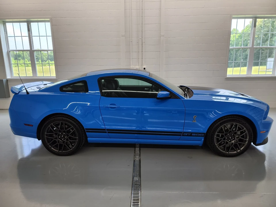 2013 Ford S197 II Shelby Mustang GT500 - Image 14 of 31