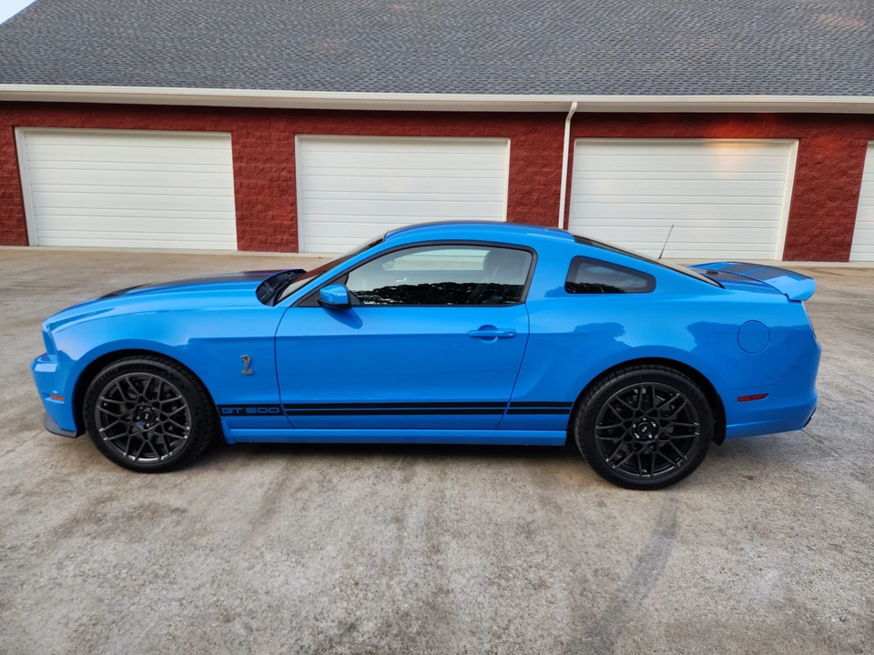 2013 Ford S197 II Shelby Mustang GT500 - Image 17 of 31