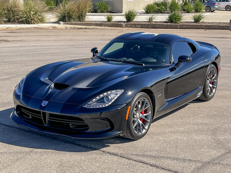 2013 Dodge Viper 5th Gen - Image 2 of 31