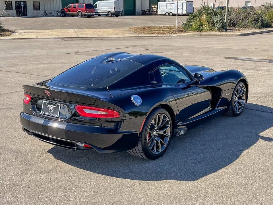 2013 Dodge Viper 5th Gen - Image 14 of 31