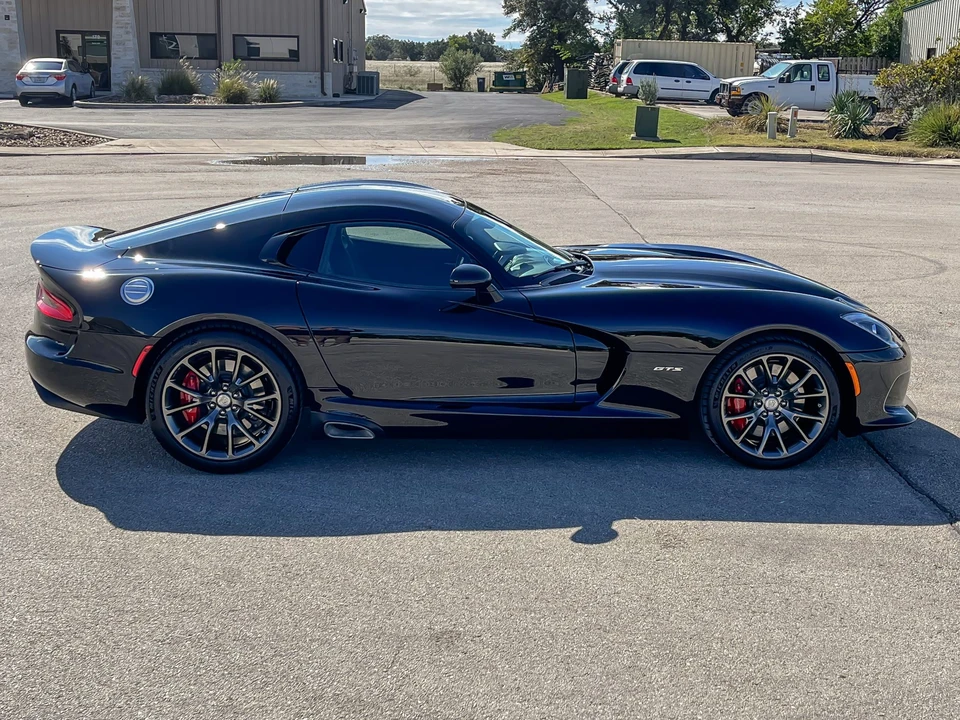 2013 Dodge Viper 5th Gen - Image 17 of 31