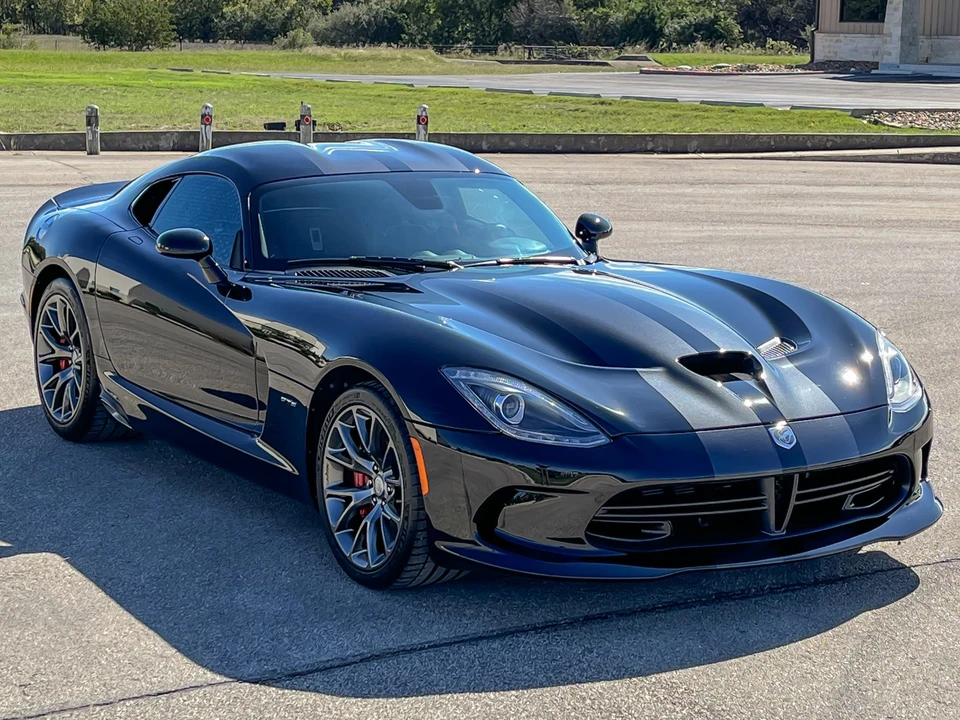 2013 Dodge Viper 5th Gen - Image 21 of 31