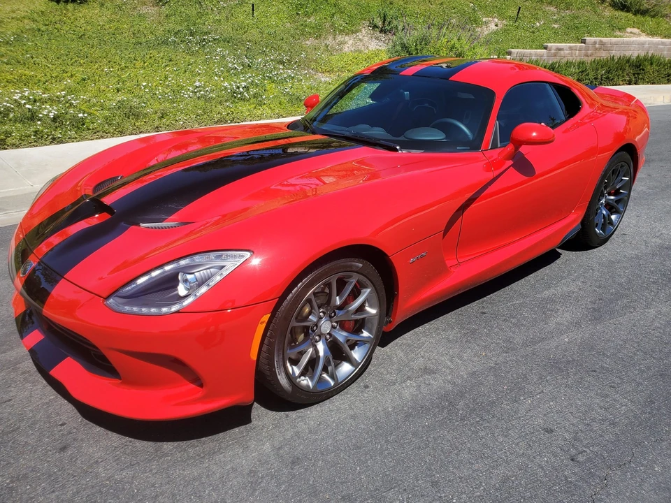 2014 Dodge Viper 5th Gen - Image 4 of 31