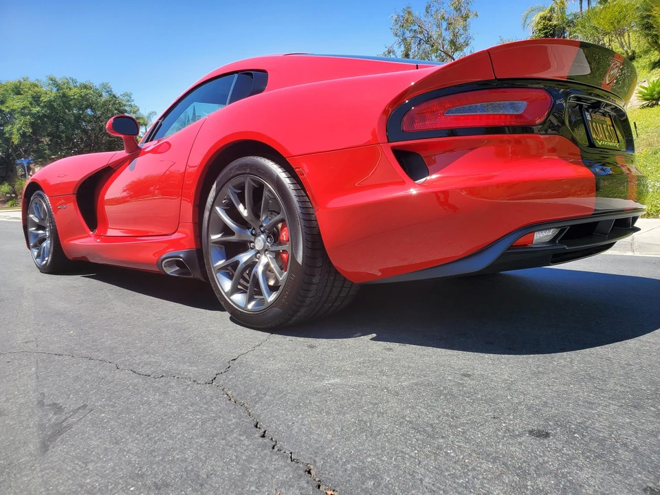 2014 Dodge Viper 5th Gen - Image 16 of 31