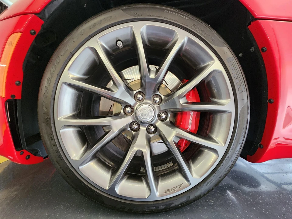 2014 Dodge Viper 5th Gen - Image 23 of 31