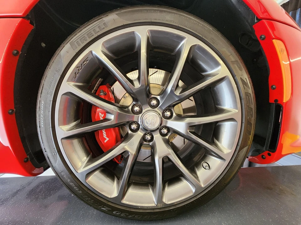 2014 Dodge Viper 5th Gen - Image 24 of 31