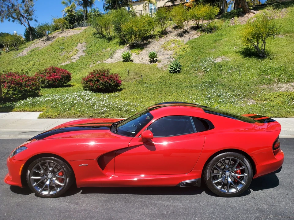 2014 Dodge Viper 5th Gen - Image 17 of 31