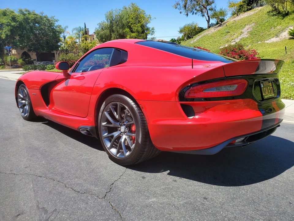2014 Dodge Viper 5th Gen - Image 15 of 31