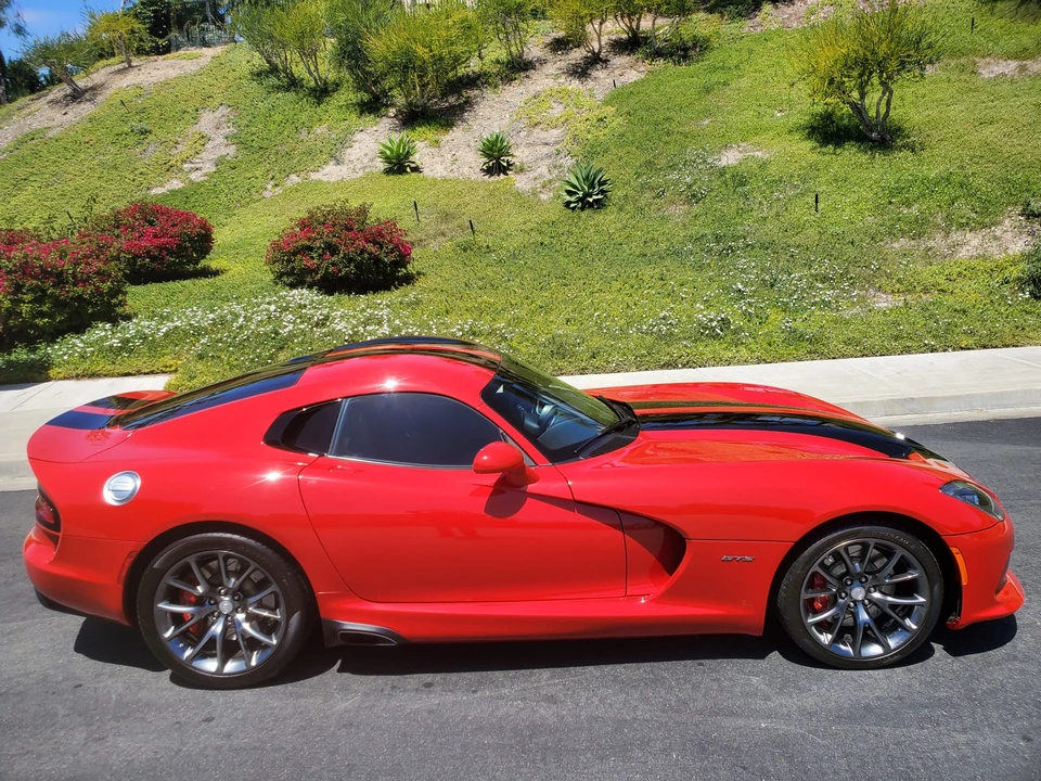 2014 Dodge Viper 5th Gen - Image 8 of 31