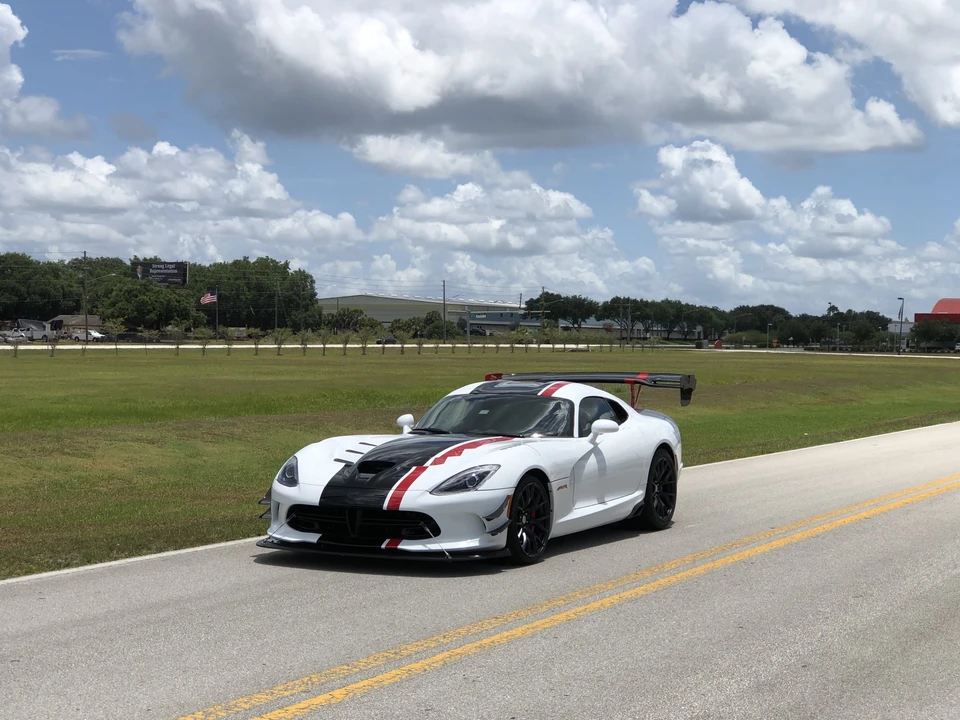 2016 Dodge Viper ACR 5th Gen - Image 16 of 31