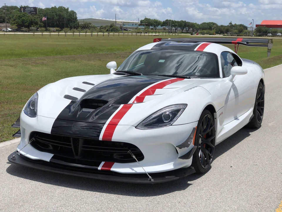2016 Dodge Viper ACR 5th Gen - Image 18 of 31