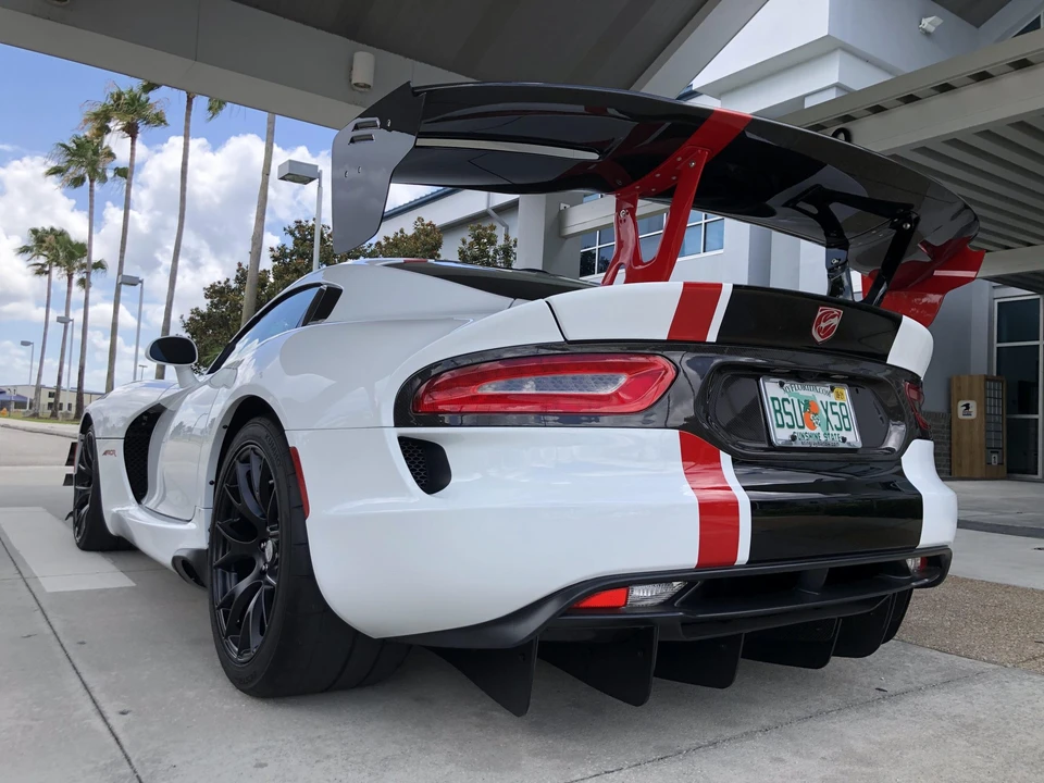 2016 Dodge Viper ACR 5th Gen - Image 28 of 31