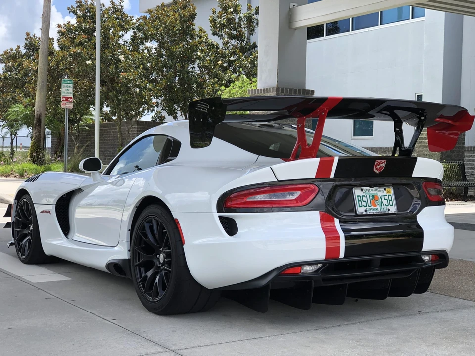 2016 Dodge Viper ACR 5th Gen - Image 27 of 31