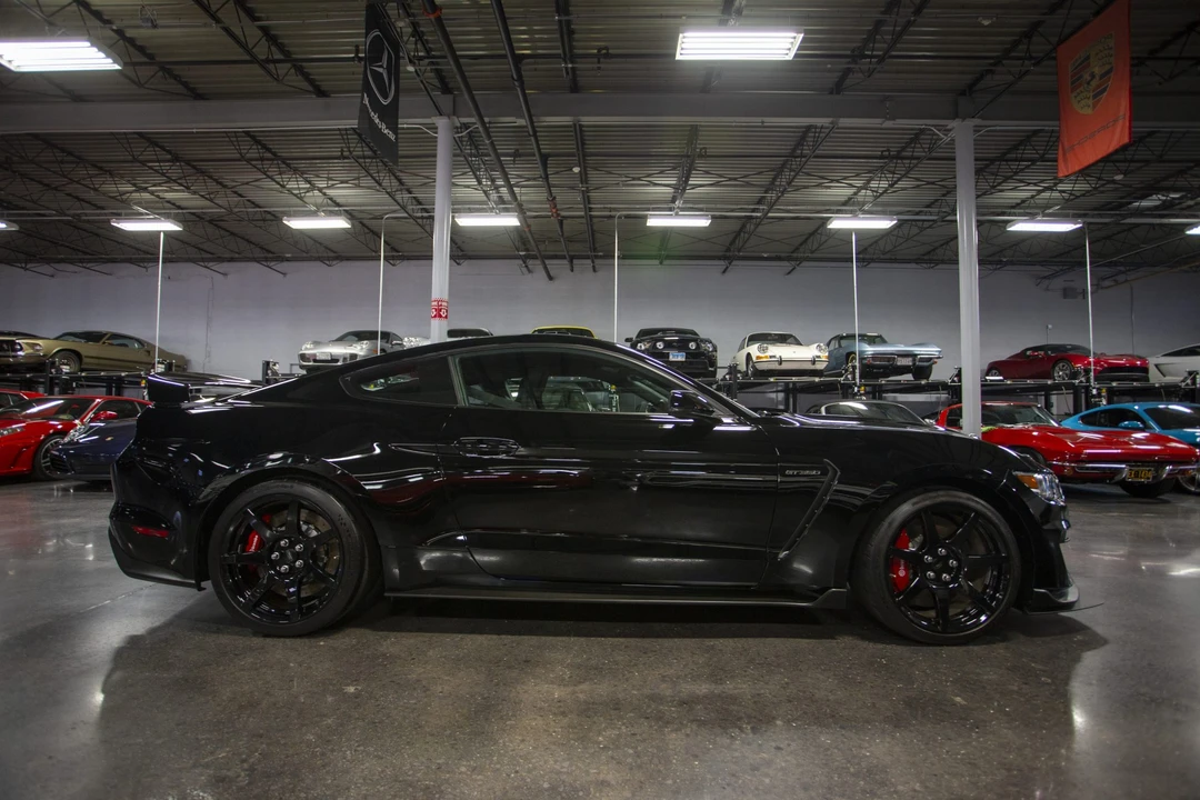 2016 Ford S550 Shelby Mustang GT350R - Image 14 of 31