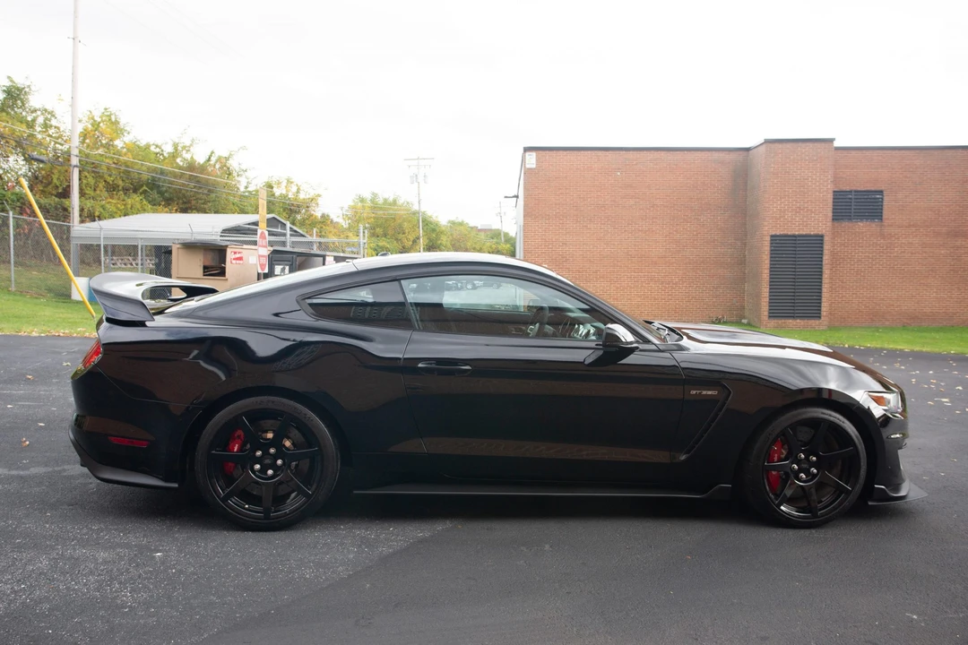 2016 Ford S550 Shelby Mustang GT350R - Image 11 of 31