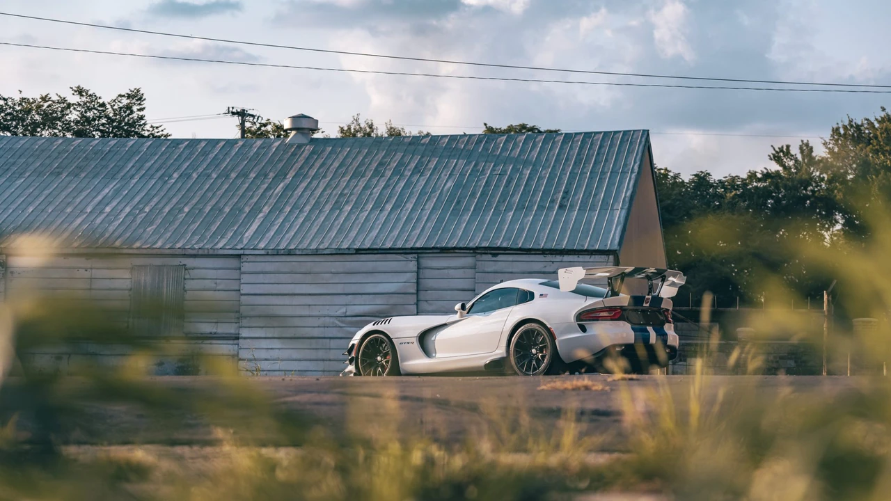 2017 Dodge Viper ACR 5th Gen - Image 8 of 31