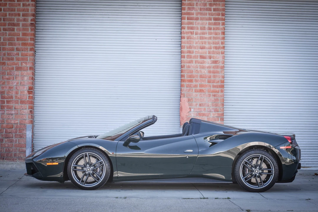 2018 Ferrari 488 Spider - Image 8 of 31