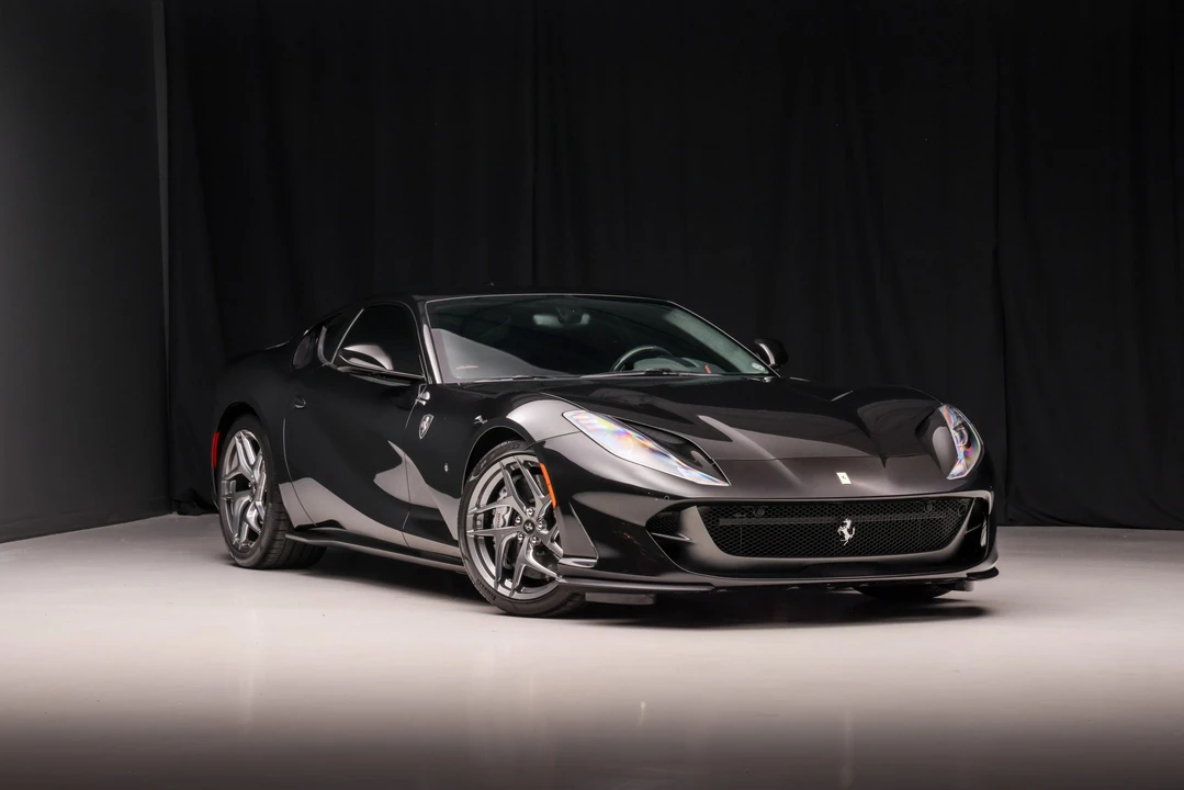 2018 Ferrari 812 Superfast - Image 22 of 31