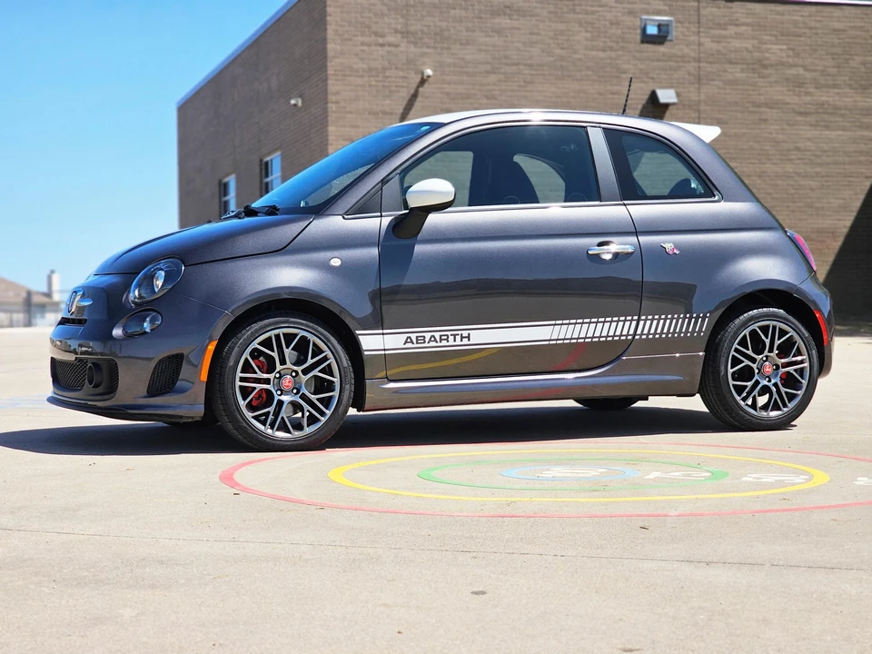 2018 Fiat Abarth 500 - Image 3 of 31