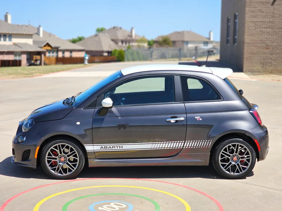 2018 Fiat Abarth 500 - Image 23 of 31