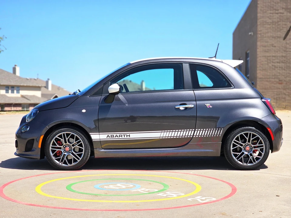 2018 Fiat Abarth 500 - Image 24 of 31