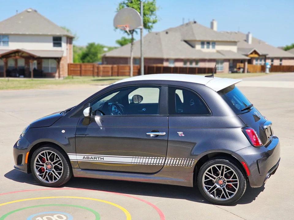 2018 Fiat Abarth 500 - Image 22 of 31
