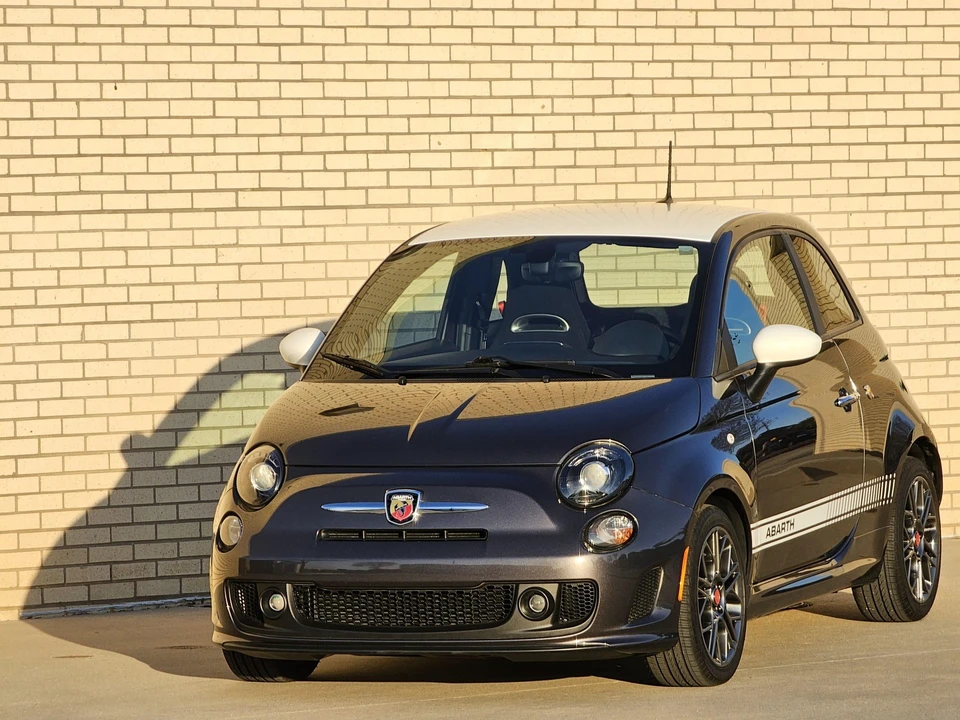 2018 Fiat Abarth 500 - Image 26 of 31
