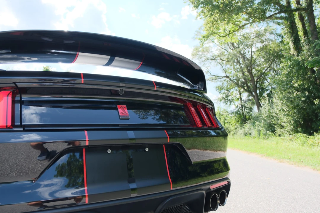 2018 Ford S550 Shelby Mustang GT350R - Image 15 of 31